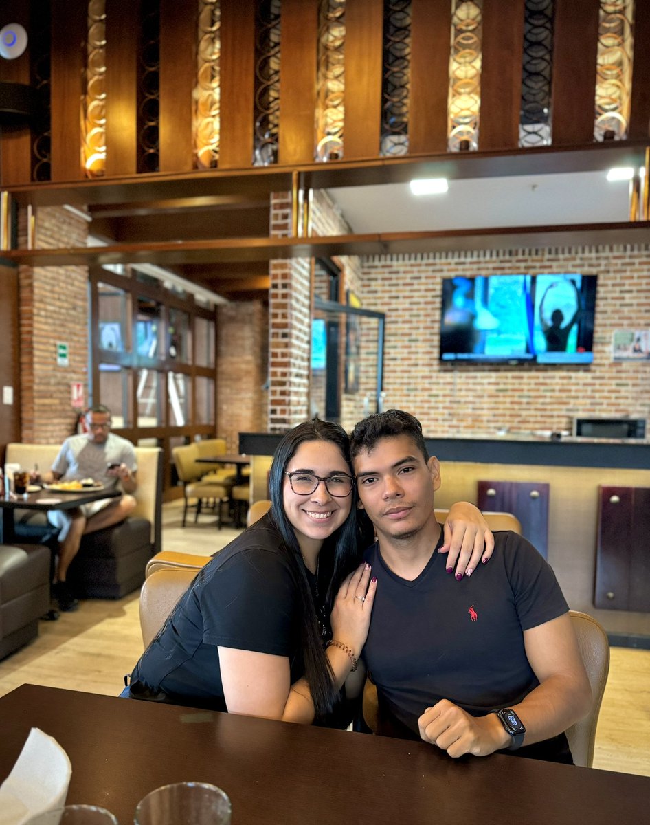 JosibelQ's tweet photo. Amor de mi vida❤️ quiero que sepas que Te Amo inmensamente, gracias por todo tu amor, tu paciencia y total entrega para con nuestra bella familia… Soy muy afortunada de ser tu esposita!🥰…Tu y yo de la mano de Dios🥹🙏🏻 Happy Anniversary #6❤️ https://t.co/BxDPkNtPrd