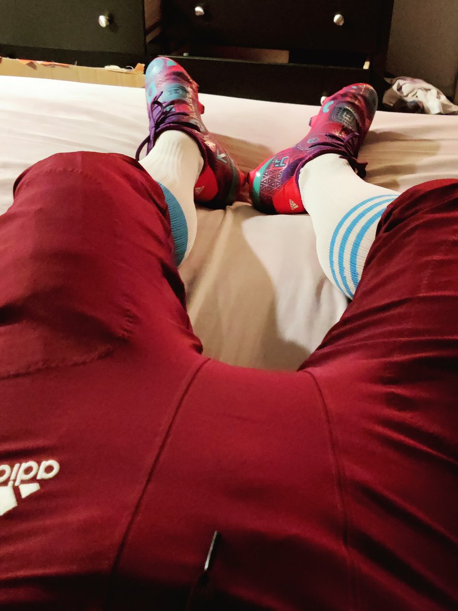 TwinksObeyKinks⏩MIR28 tweet media