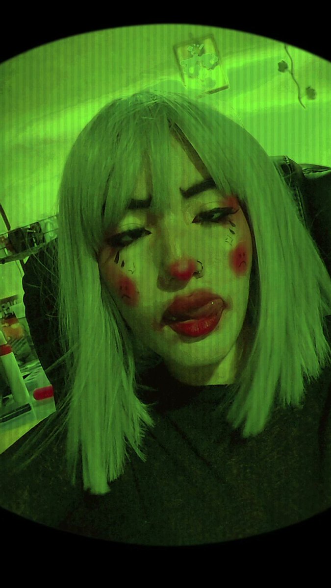 Alaskita_19's tweet photo. Ando haciendo zing de payasita 👁️👄👁️🤡
#makeupartist #clown #makeupclown #fypシ゚ #clowngirl https://t.co/vtbFtkJvWu