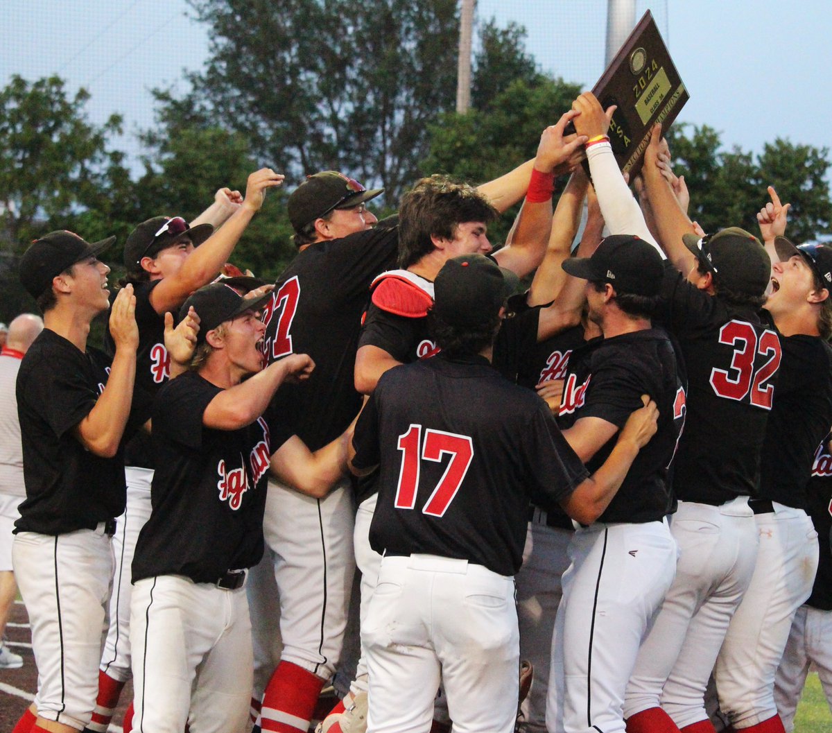 Highland Baseball tweet media