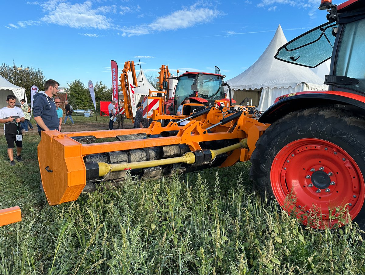 20%, 30% ou 40% de subvention pour des équipements réduisant l’usage des phytos. Le guichet ouvert par FranceAgriMer est crédité de 47 millions d’euros. Premiers inscrits, premiers servis.
➡️urlz.fr/qTwA
#pesticides #planification #écologie #agroécologie #agriculture