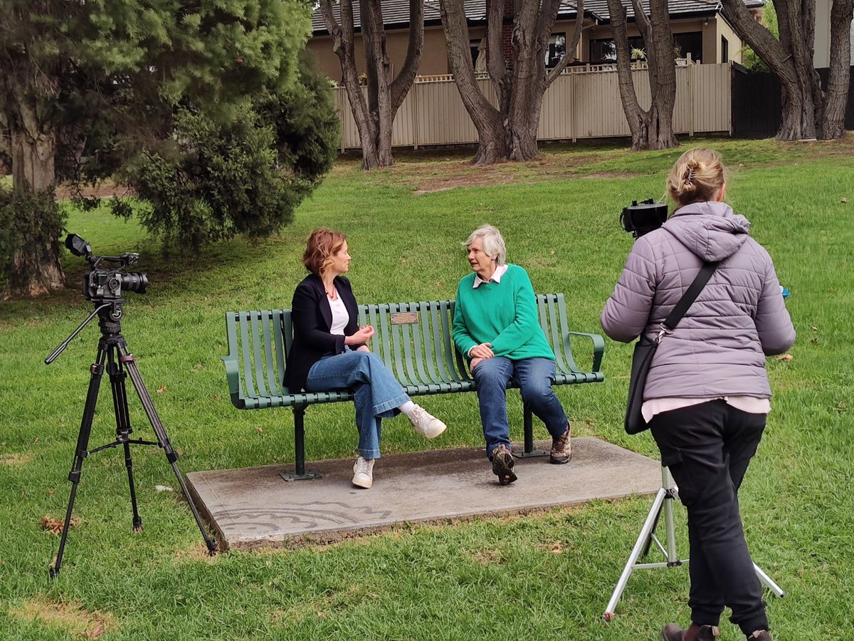 AspectAus's tweet photo. Exciting news! Gardening Australia's Jane Edmanson and the GA team visited our adult participants for a flora &amp; fauna program with South Surrey Park. They've started a community garden &amp; one participant even got a job at a local nursery! 🌼 Stay tuned for more! 📺 @ABCaustralia https://t.co/n4hxt71mma