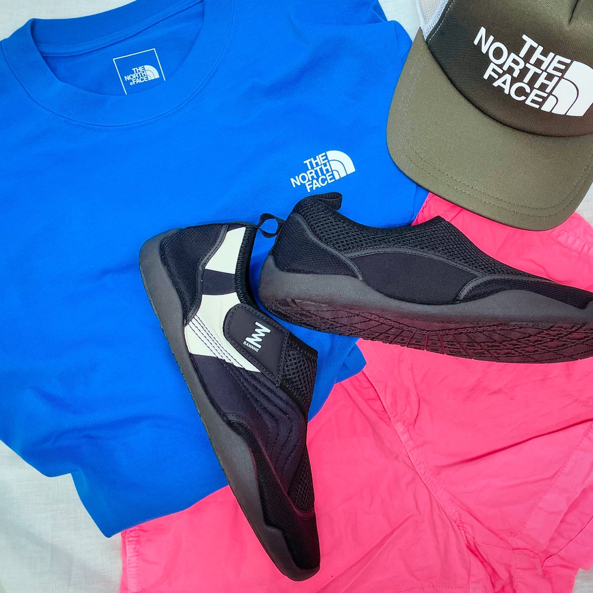 WATERSHOES

好きな色の組み合わせ♡