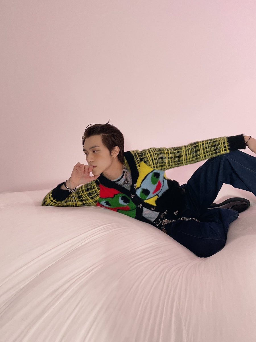 🦄🎯Photo dump #HENDERY 

#黄冠亨 #헨드리 
#WayV #威神V 
#GiveMeThat 
#WayV_GiveMeThat