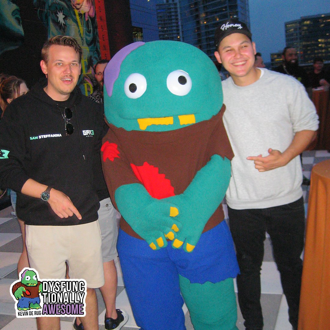 KevinDeRug's tweet image. ONCE AGAIN... WEB3 GAMING IS INKEVINABLE! 🚀🔥 @SAMSTEFFANINA @ICEYYY_GAMING

#DYSFUNCTIONALLYAWESOME ✨