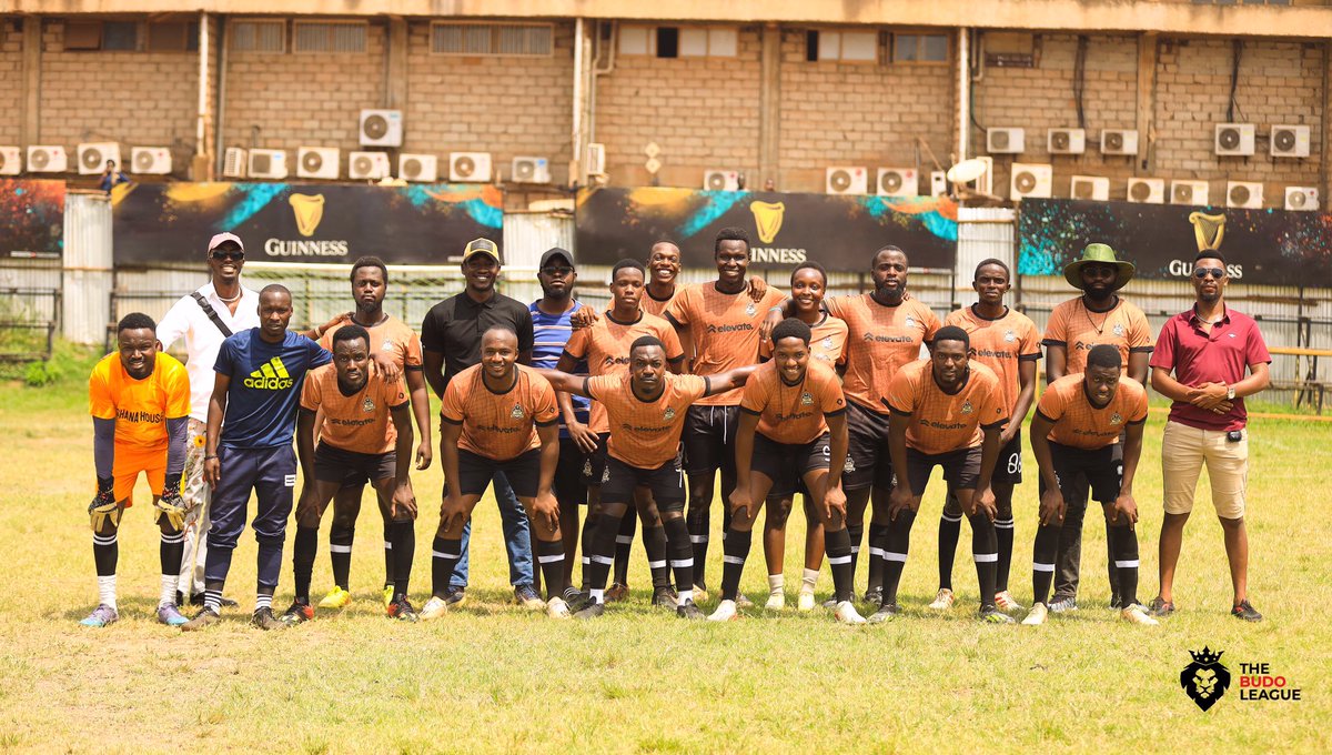 Galacticos_15's tweet photo. A hard fought 3-1 victory against @KBallo19 to make it 7 wins in a row and maintain top spot.

#TBL7
#ByAllMeans
#ForAmr https://t.co/PlFv40oMz0
