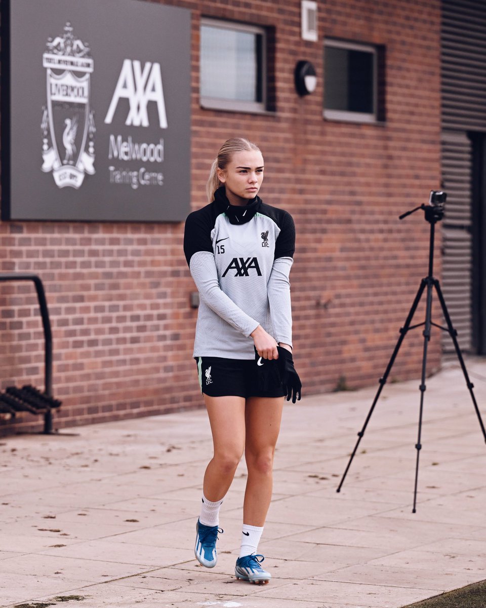 Major😗🚬 tweet media