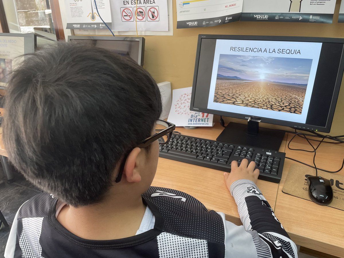 Cdtlsomiedo's tweet photo. Esta semana trabajando las #TIC y celebrando el Día Mundial del #MedioAmbiente  5 de junio 👍2024 #nuestrastierras con nuestros “grandes”de #Somiedo #molanlastic #Ciencia #sdtl https://t.co/SViA9AZBUJ