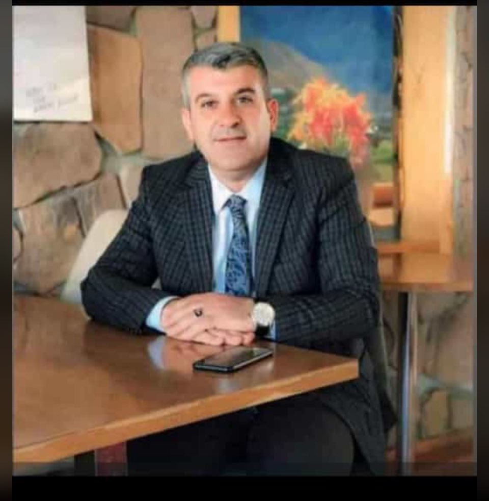K_Turkmenoglu_V's tweet photo. Ak Parti Hakkari Merkez ilçe başkanlığını 3 dönem yapan Cemal Adıyaman kardeşimizin  vefatını büyük bir üzüntü ile öğrendim.

Değerli kardeşime Cenab-ı Allah'tan rahmet, ailesine sabırlar diliyorum. 

Rabbim mekanını cennet eylesin. https://t.co/6KfcTzgxuE