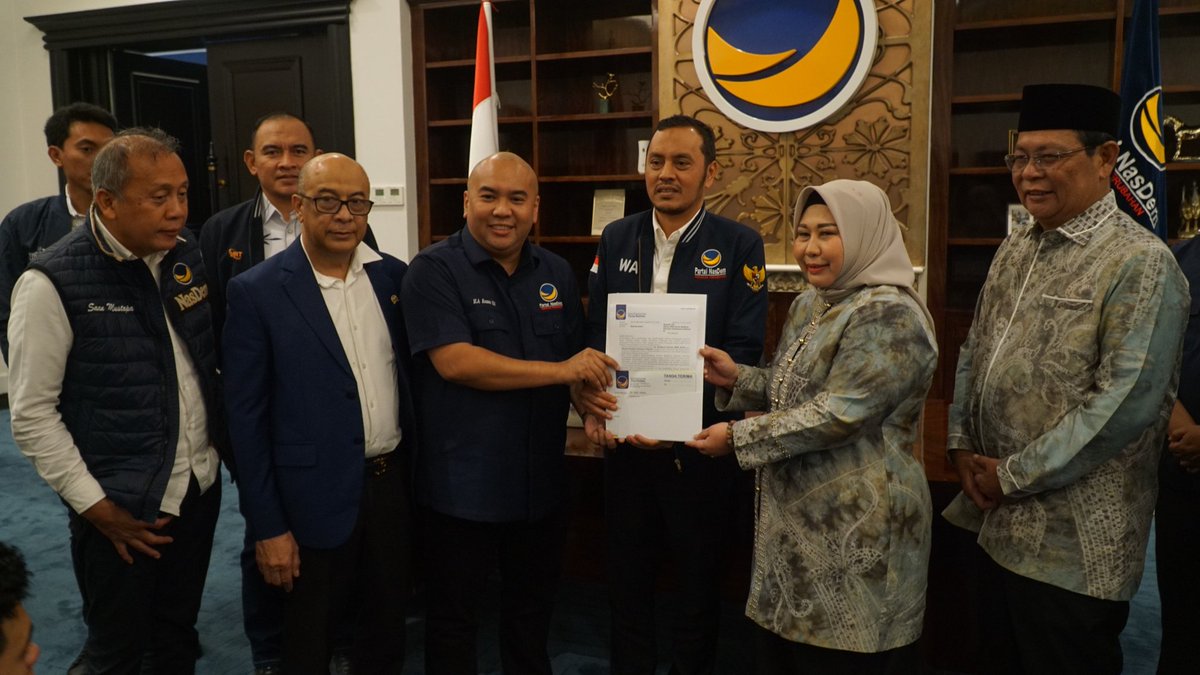 DPP Partai NasDem mengeluarkan beberapa nama rekomendasi bagi Calon Kepala Daerah tingkat Bupati dan Walikota di provinsi Kalimantan Selatan pada Pilkada 2024. Surat Rekomendasi tersebut diserahkan langsung oleh Sekretaris Badan Pemenangan Pemilu (Bappilu) DPP Partai NasDem,