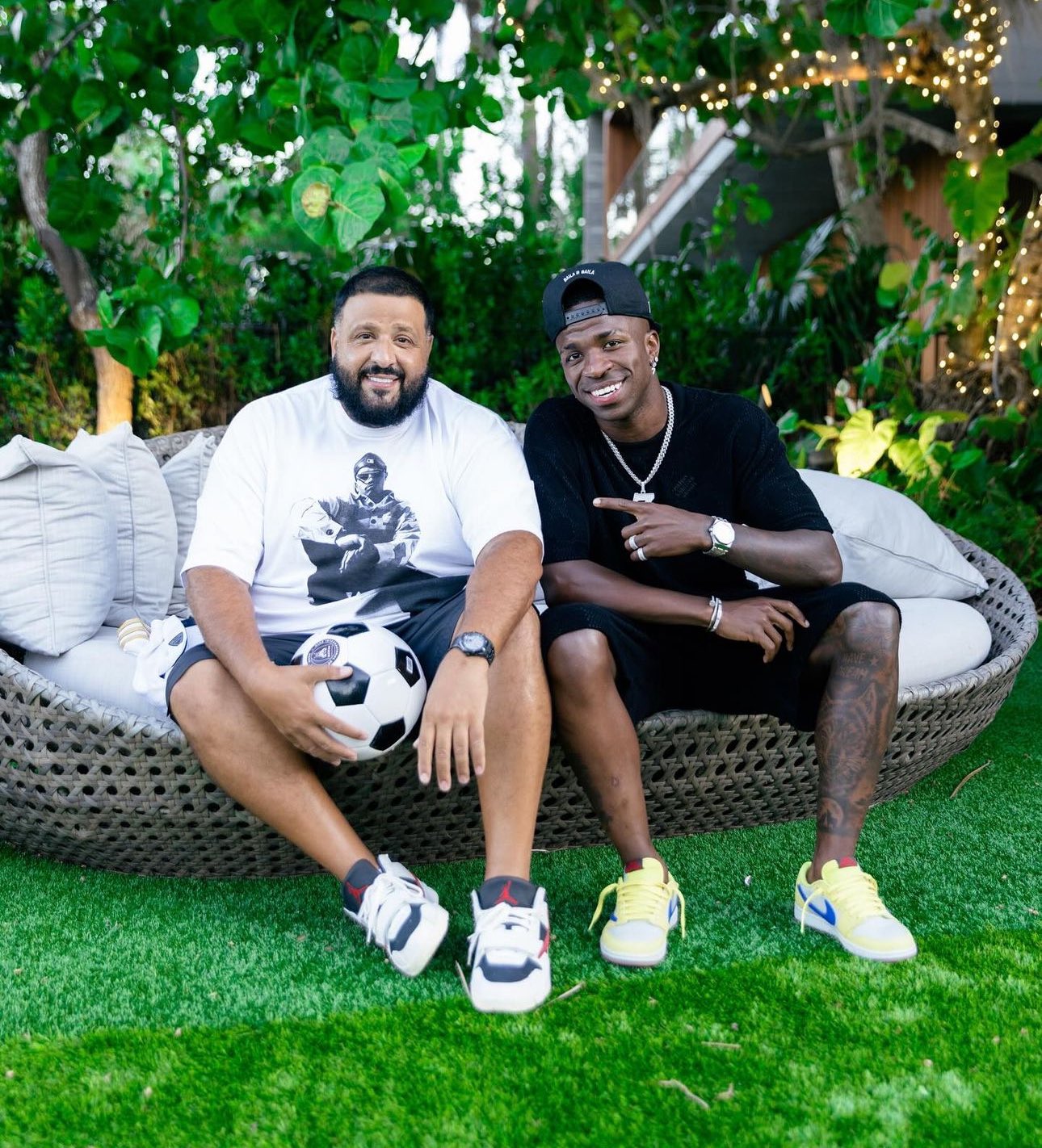 𝗼𝗻𝗲𝗷𝗼𝗯𝗹𝗲𝘀𝘀𝗯𝗼𝘆 on X: "Vinicius Jnr. & DJ Khaled link up. https://t.co/15bvZcRkXB" / X