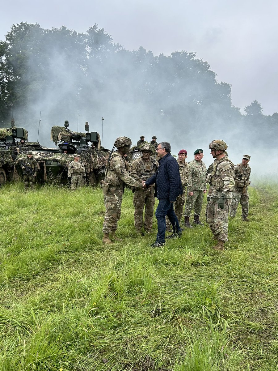 7thATC's tweet photo. ‘32 Nations, One Voice’ In honor of #NATO's 75 birthday Dr Florian Herrmann, representing #BayernStaatskanzlei, visited #7ATC, @JMRCHohenfels &amp; U.S. &amp; multinational #Soldiers participating in #CombinedResolve. 
#StrongerTogether #TrainToWin #BeAllYouCanBe https://t.co/xypaIL6OOJ