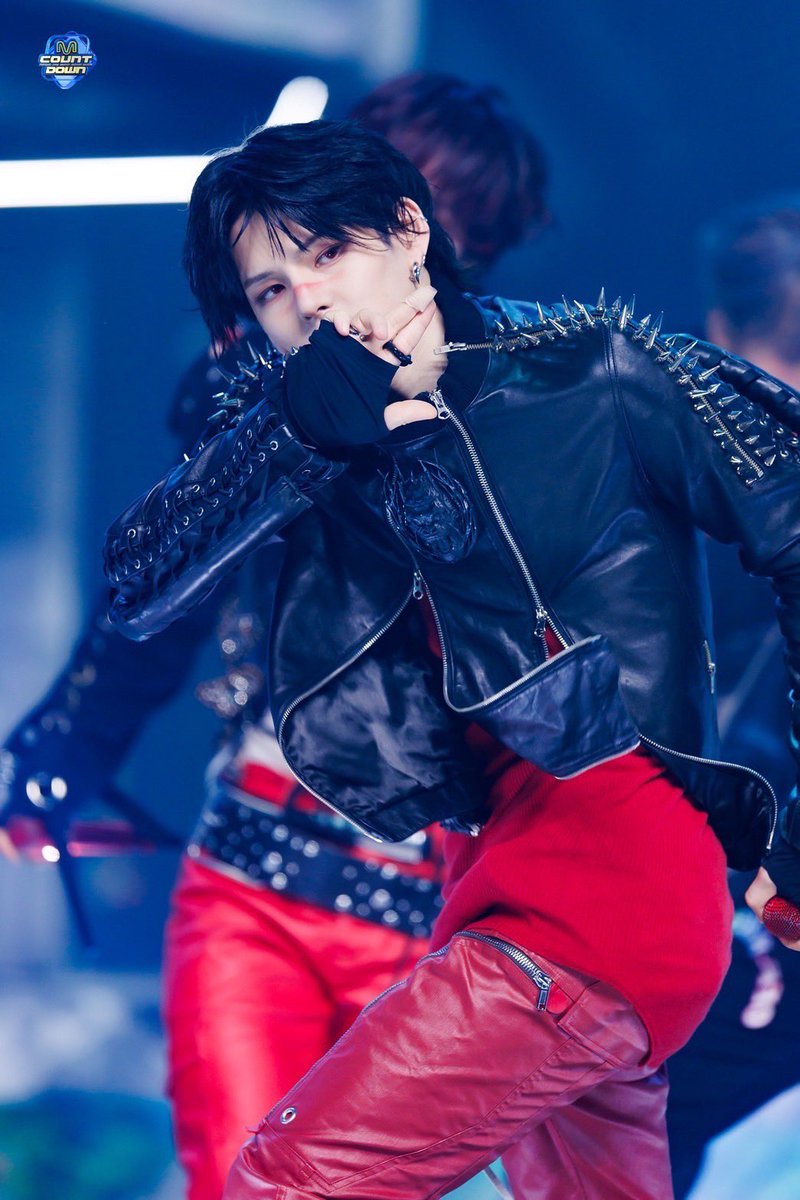 YOSHI_THFan's tweet photo. {📸} #คลังรูปของโยชิ 20240604

รูป #YOSHI จากรายการ #MCOUNTDOWN

สเตจ 'KING KONG' - M COUNTDOWN 240530

รูปเพิ่มเติม
📸 https://t.co/aVVgoCbWRA

#คลังรูปของโยชิ
#YOSHI #요시 #ヨシ 
#TREASURE #트레저 #トレジャー 
@treasuremembers https://t.co/8FYxwkHw1S