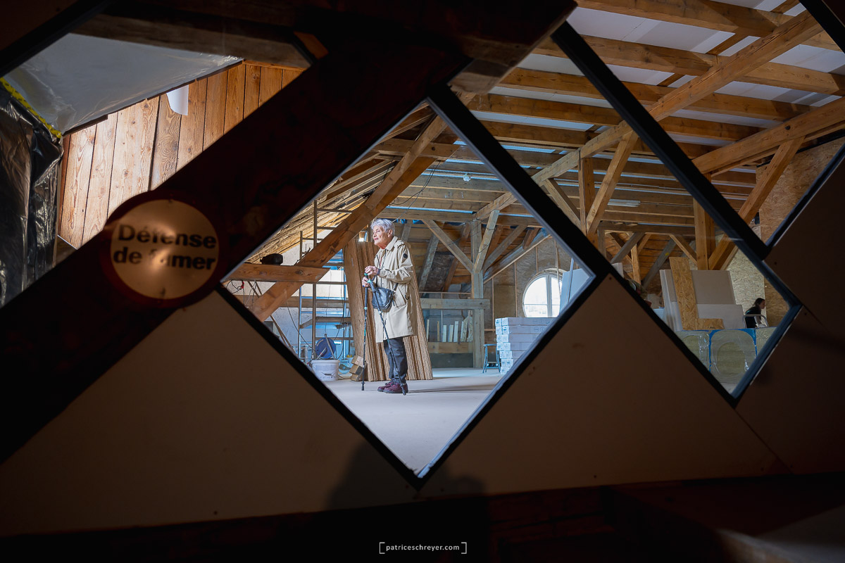 patriceschreyer's tweet photo. Mise en images de l'inauguration des nouveaux locaux de la Fondation Ton sur Ton dans l'ancienne usine électrique de La Chaux-de-Fonds.

https://t.co/ZUj4zdXBax https://t.co/8cOecu2LPi
