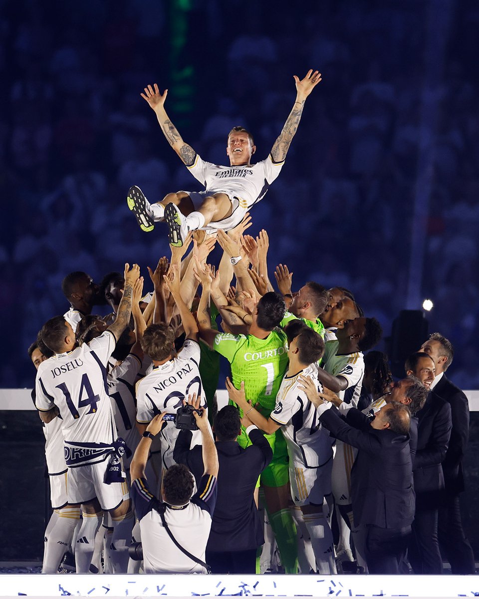 Real Madrid C.F. 🇬🇧🇺🇸 tweet media