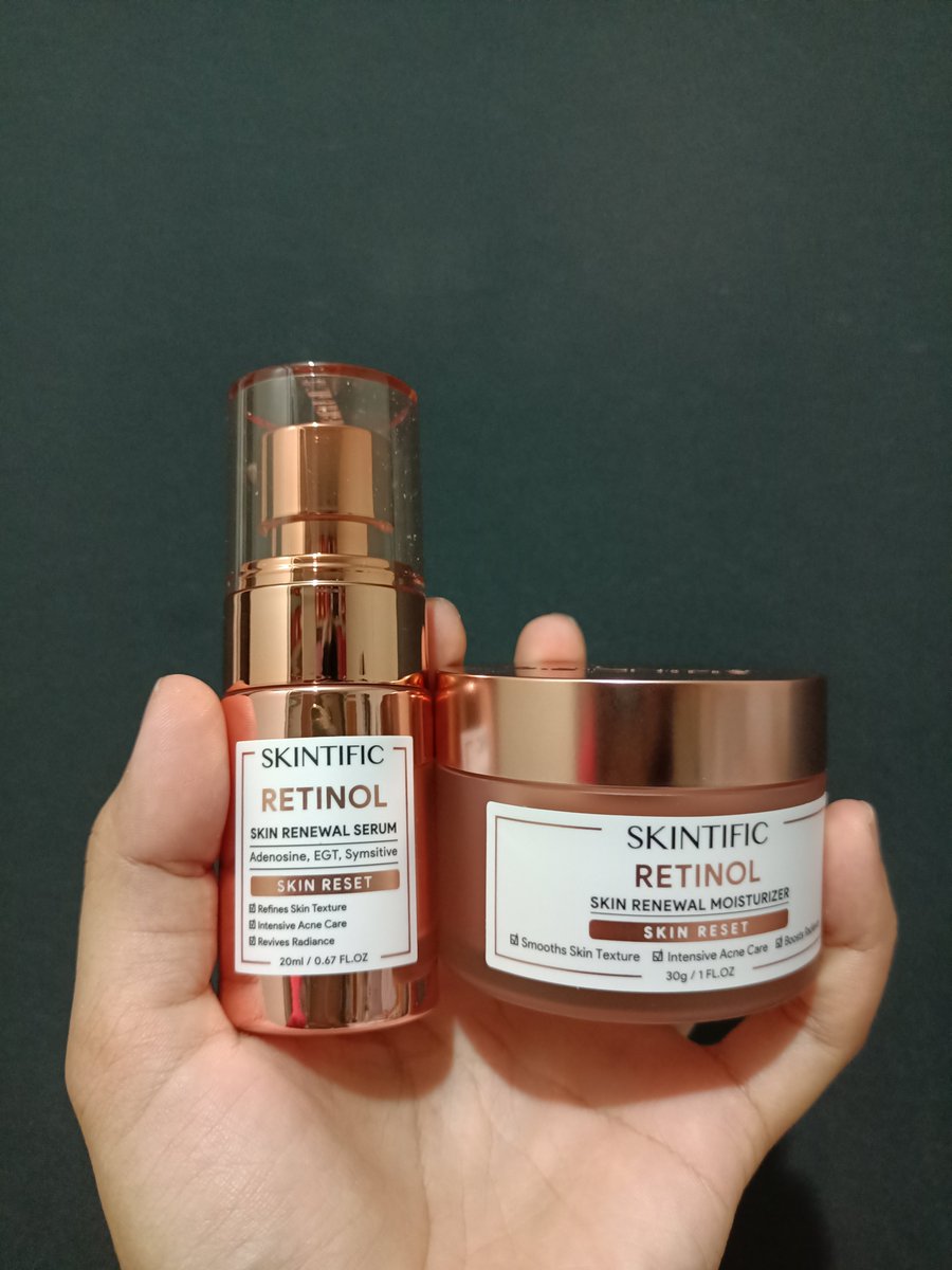 BUT WAIT

To those yang nak start pakai RETINOL this thread is for you‼️

Skintific Retinol Skin Renewal Series ni dia guna encapsulated retinol. Benda ni dia akan perlahan lahan release kan retinol dekat kulit kita ikut kesesuain. So tak delah purging 😍
