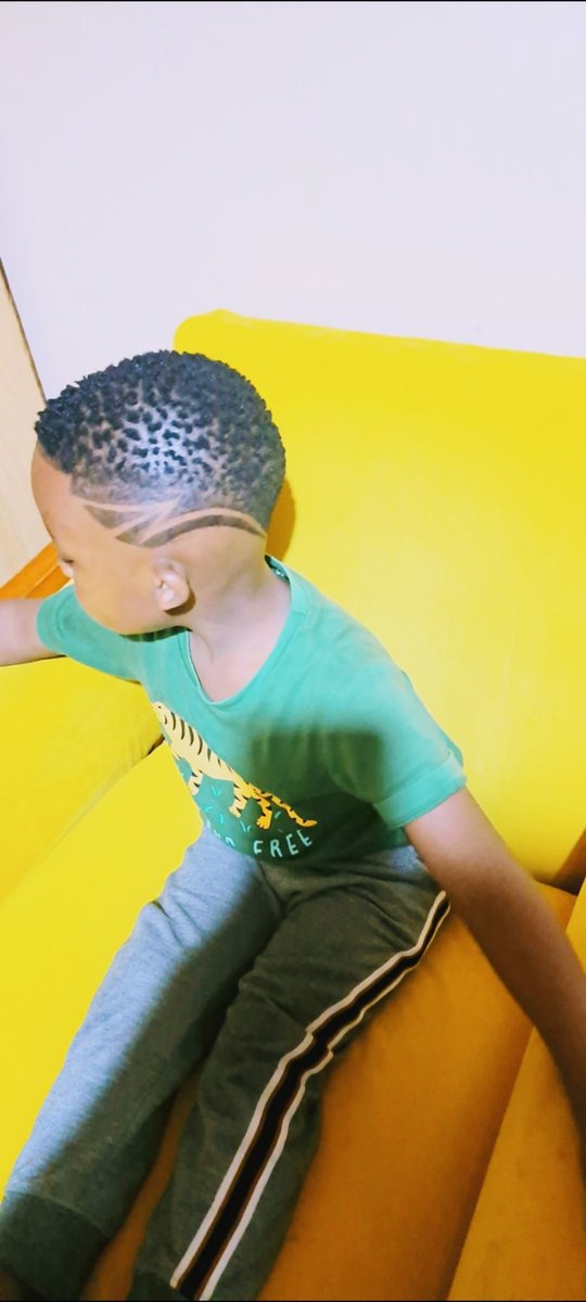 Recreating some memories with my son through art. Art that can be done in the form of a cut a beautiful one. I'd love to recreat it in so many ways. <a href="/BrendaObath/">Figure Of Speech</a>, <a href="/Classic105Kenya/">Classic 105 Kenya</a>. #itelMyStory.