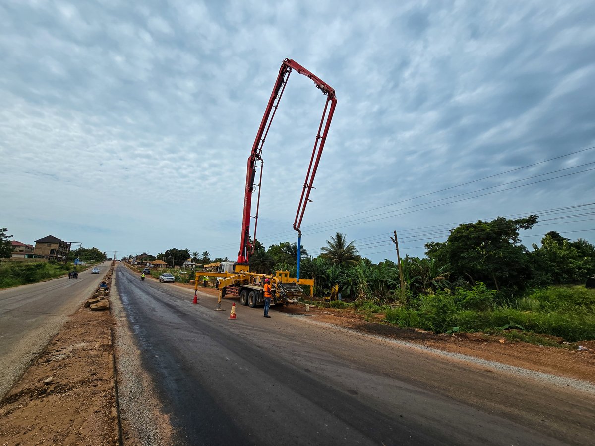 AspacIntl's tweet photo. Back at the treatment plant, the construction of the Buffer and Contact Tanks have been completed, and the intake station is progressing nicely.

#ASPACInternational #WaterForAll supporting #SDGs #SDG6 #SDG3 #SDG9 #SDG11 https://t.co/cvsYVDHeu0