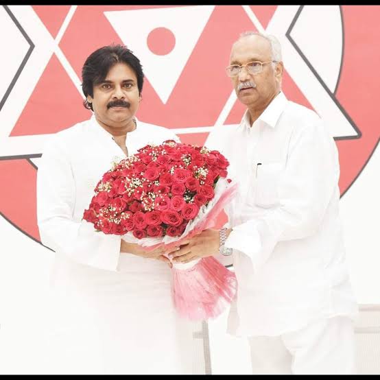 Dil Raju (@dilrajuoff_) on Twitter photo భీమవరం ఎమ్మెల్యే పులపర్తి అంజిబాబు గారికి అభినందనలు 👏👏🔥🔥
<a href="/PawanKalyan/">Pawan Kalyan</a> <a href="/JanaSenaParty/">JanaSena Party</a> భీమవరం ఎమ్మెల్యే పులపర్తి అంజిబాబు గారికి అభినందనలు 👏👏🔥🔥
<a href="/PawanKalyan/">Pawan Kalyan</a> <a href="/JanaSenaParty/">JanaSena Party</a>