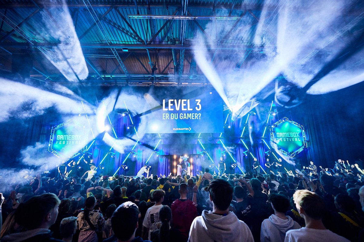 SES VI TIL GAMEBOX FESTIVAL 2025?👀🎮

Datoen er klar! 25.-27. april 2025 slår vi igen dørene op til Danmarks største gamingevent. Glæd dig til et storslået sceneprogram, LAN, masser af kendte gamere og youtubere og meget mere!🥳🙌🏻

Billetsalget åbner 3. september 2024

Ses vi?👋🏻