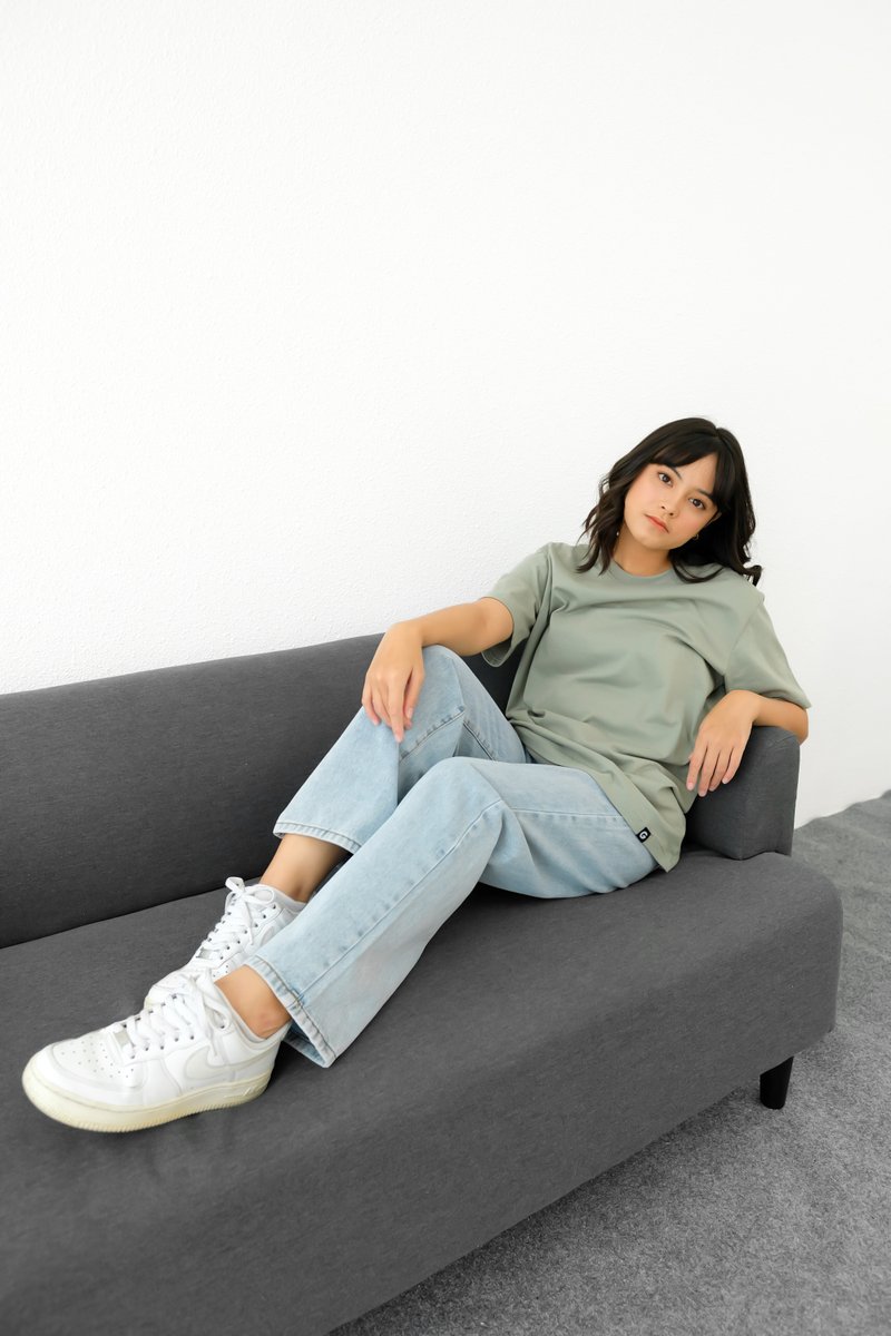 gilapolos's tweet image. CODE : #KAOSBASIC
Colour : Sage Green
Material : Cotton Combed 30s
.
SIZE
S M L XL XXL
IDR 50.000
.
FOR ORDER
Whatsapp : 08985136507
Shopee : gilapolos16