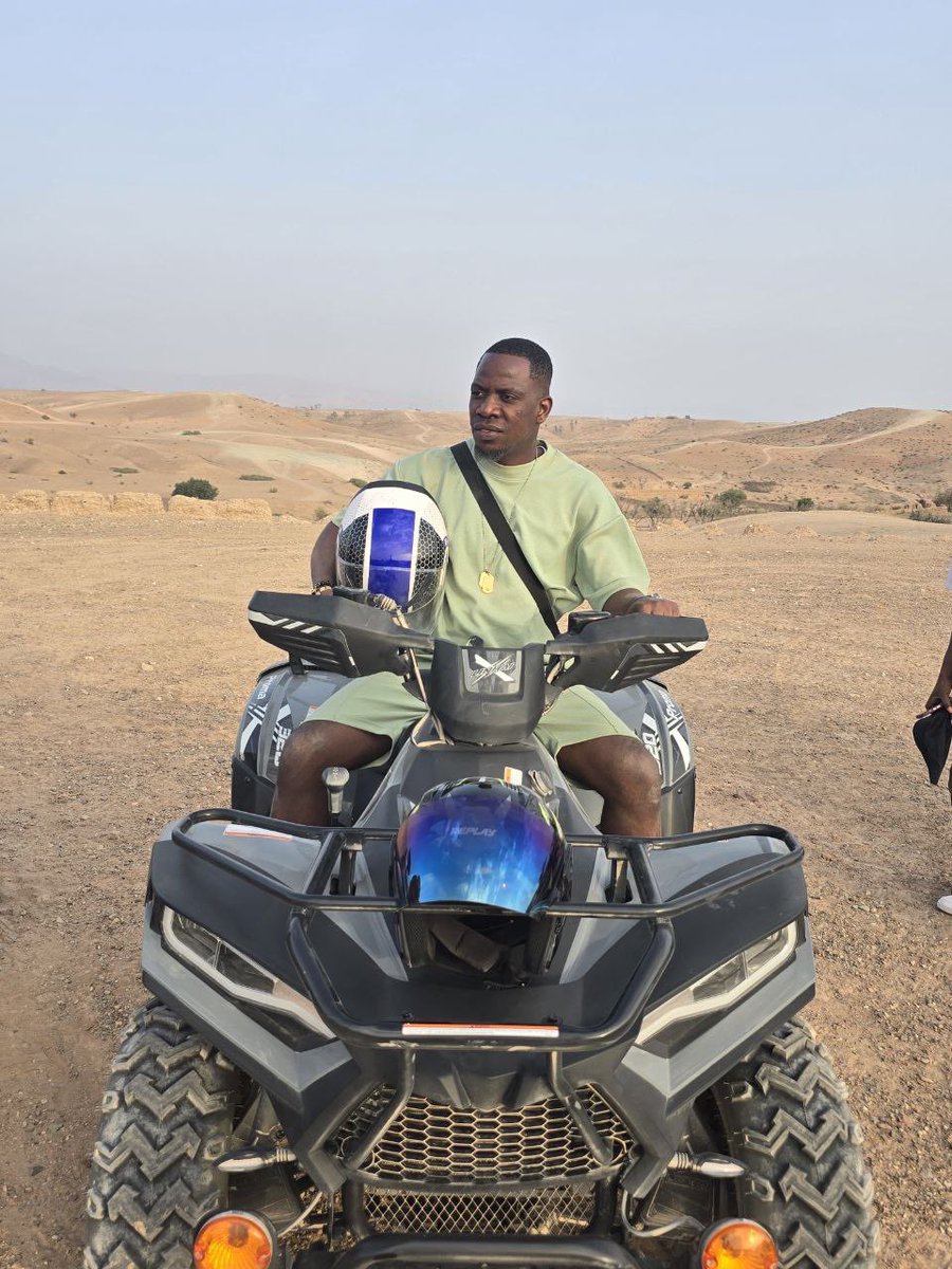 Colardey's tweet image. Happy birthday to me. cheers to more good life, more wealth and to new Adventures of life. Amin