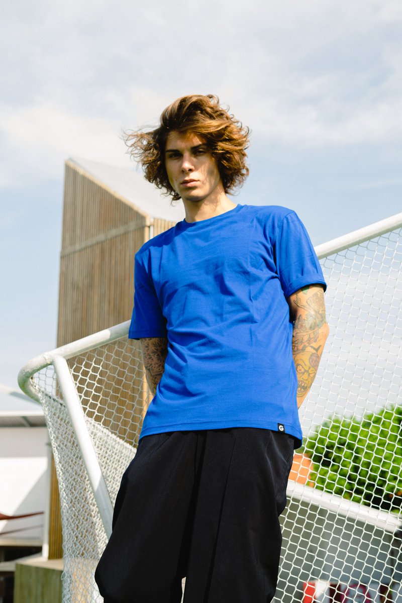 gilapolos's tweet image. CODE : #KAOSBASIC
Colour : Benhur
Material : Cotton Combed 30s
.
SIZE
S M L XL XXL
IDR 50.000
.
FOR ORDER
Whatsapp : 08985136507
Shopee : gilapolos16