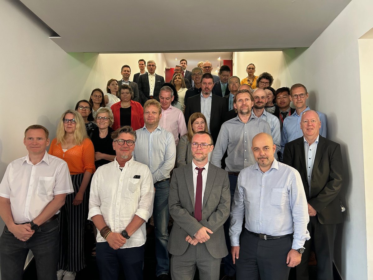 PostEurop's tweet image. [1/2] PostEurop Remuneration Forum &amp;amp; @UPU Round Table hosted by #Cyrus Post in Larnaca, 4-5 June. 

Discussions on methodologies for #terminaldues rates, remuneration for packets/parcels, tracked packets, and registered letters. 

#PostalServices #UPU