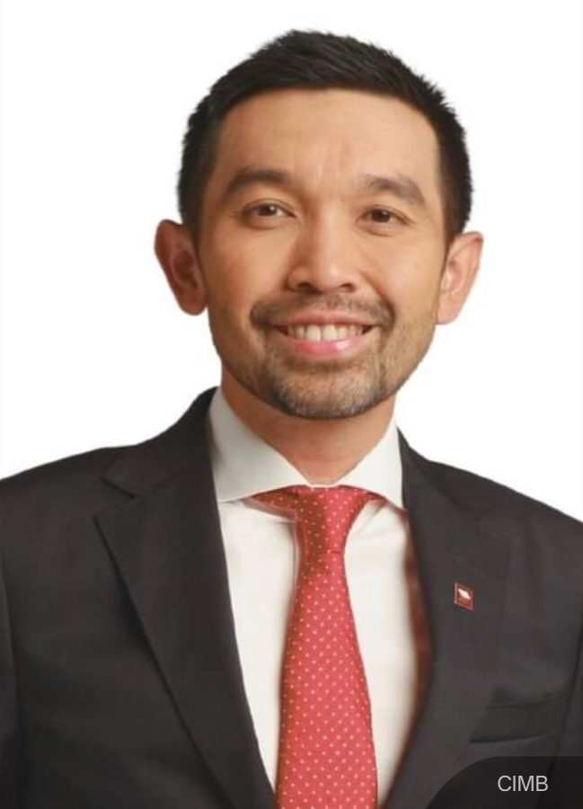 NewsBFM's tweet photo. CIMB Group Holdings Bhd has appointed Novan Amirudin as its new group chief executive officer effective from July 1.

The new appointment follows the departure of Abdul Rahman Ahmad on June 30, who will take over the role of group chief executive at Permodalan Nasional Bhd.

🧵1 https://t.co/iA9seOArZQ