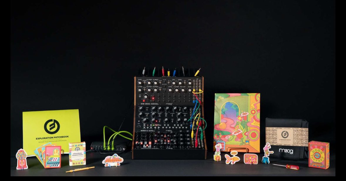 keyssoundhouse's tweet image. #moog #SoundStudio #modularsynth  #soundhouse 
DFAM　Drummer From Another Mother
MOTHER 32
SUBHARMONICON
Spectravox

MOOGといえば初代機タンスから続くモジュラーシンセ！🎛️
その真髄と現代シンセのハイブリッドとして活躍するセミモジュラーシンセ4機種！👏
説明書も絵本のようでかわいい!🧸