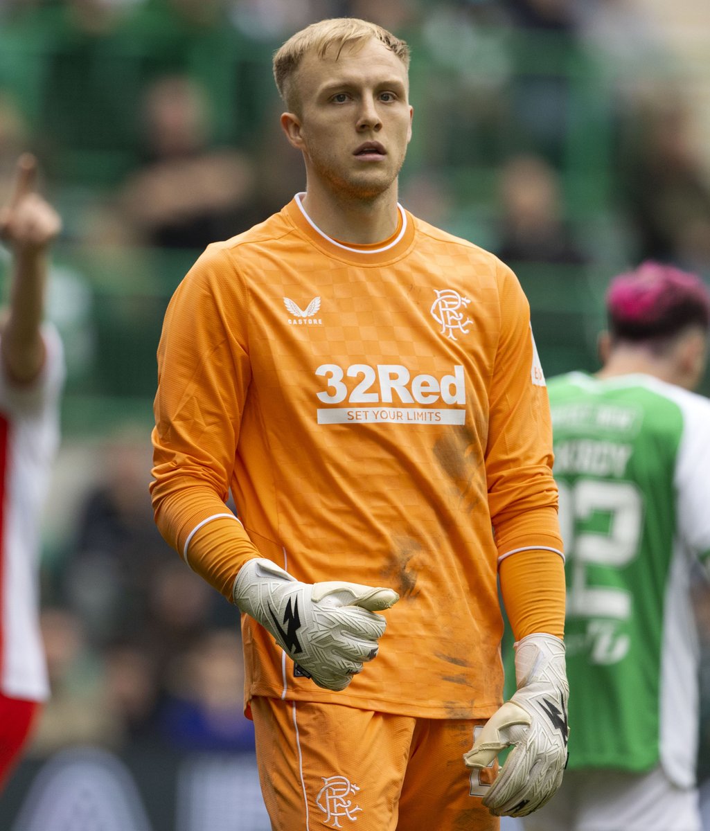 🏴󠁧󠁢󠁳󠁣󠁴󠁿Premiership interest 💰 Lucrative move? ..And more 6 Robby McCrorie transfer destinations as Rangers keeper eyed by clubs after rejecting contract 🔵🧤 📎footballscotland.co.uk/spfl/scottish-…