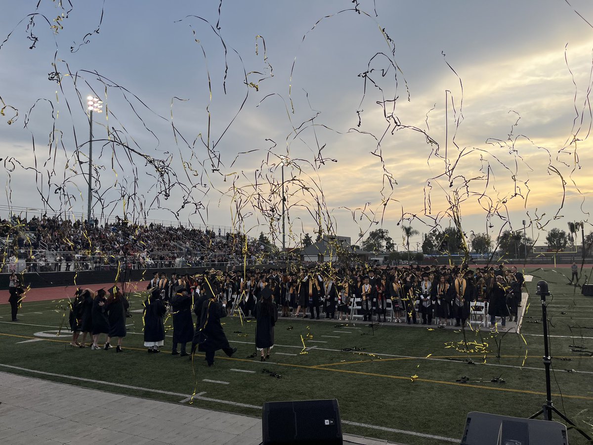 Santa Fe High School tweet media