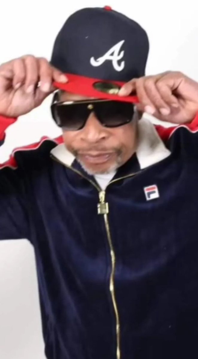 FINALLEVEL's tweet image. Woke up to the news that My homie Brother Marquis of the 2Live Crew has passed away… He was my partner and on the Original 99problems. Sad news.. Too young.. too soon. RIP Homie 🙏