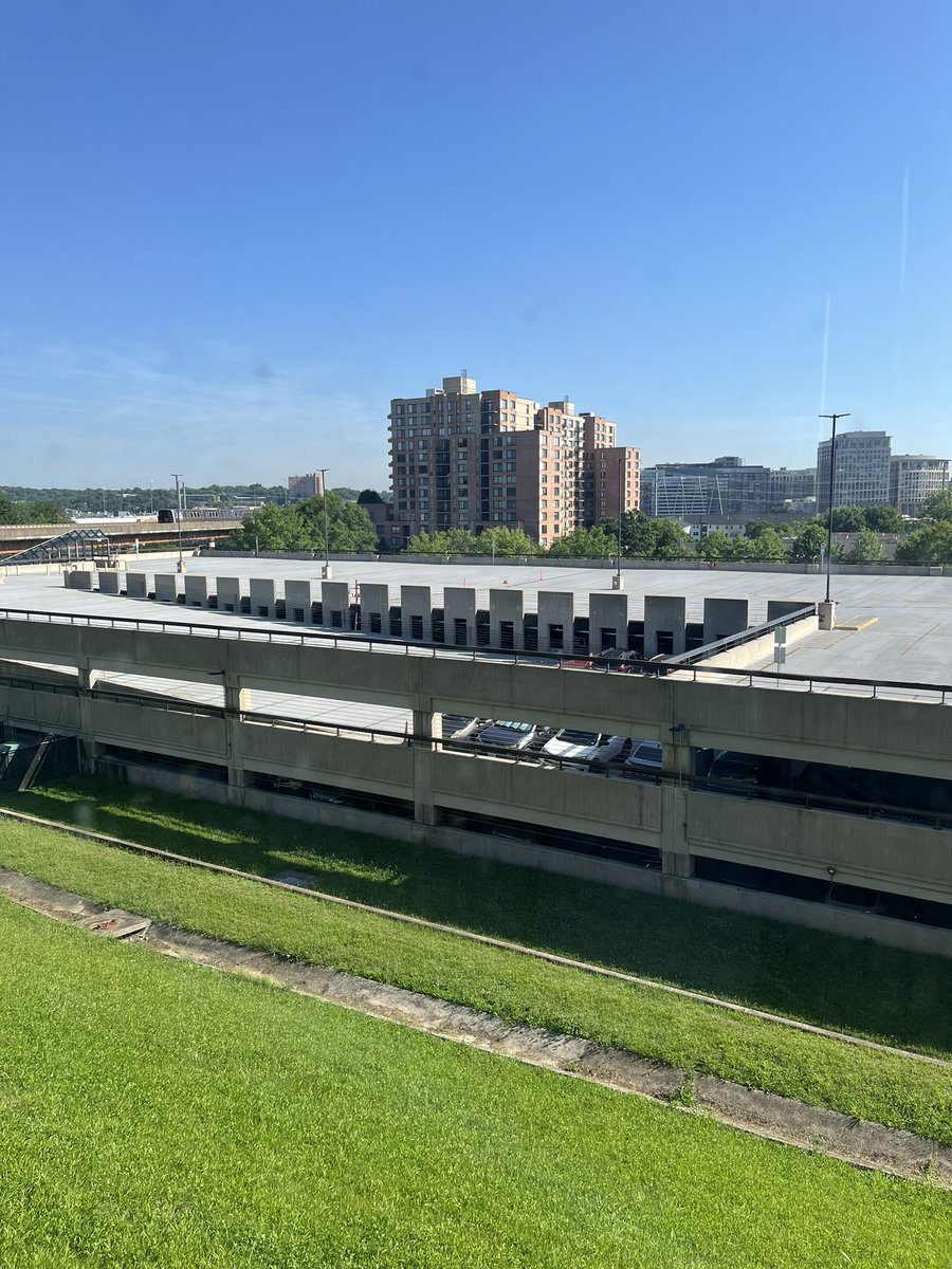 runningnearzero tweet media