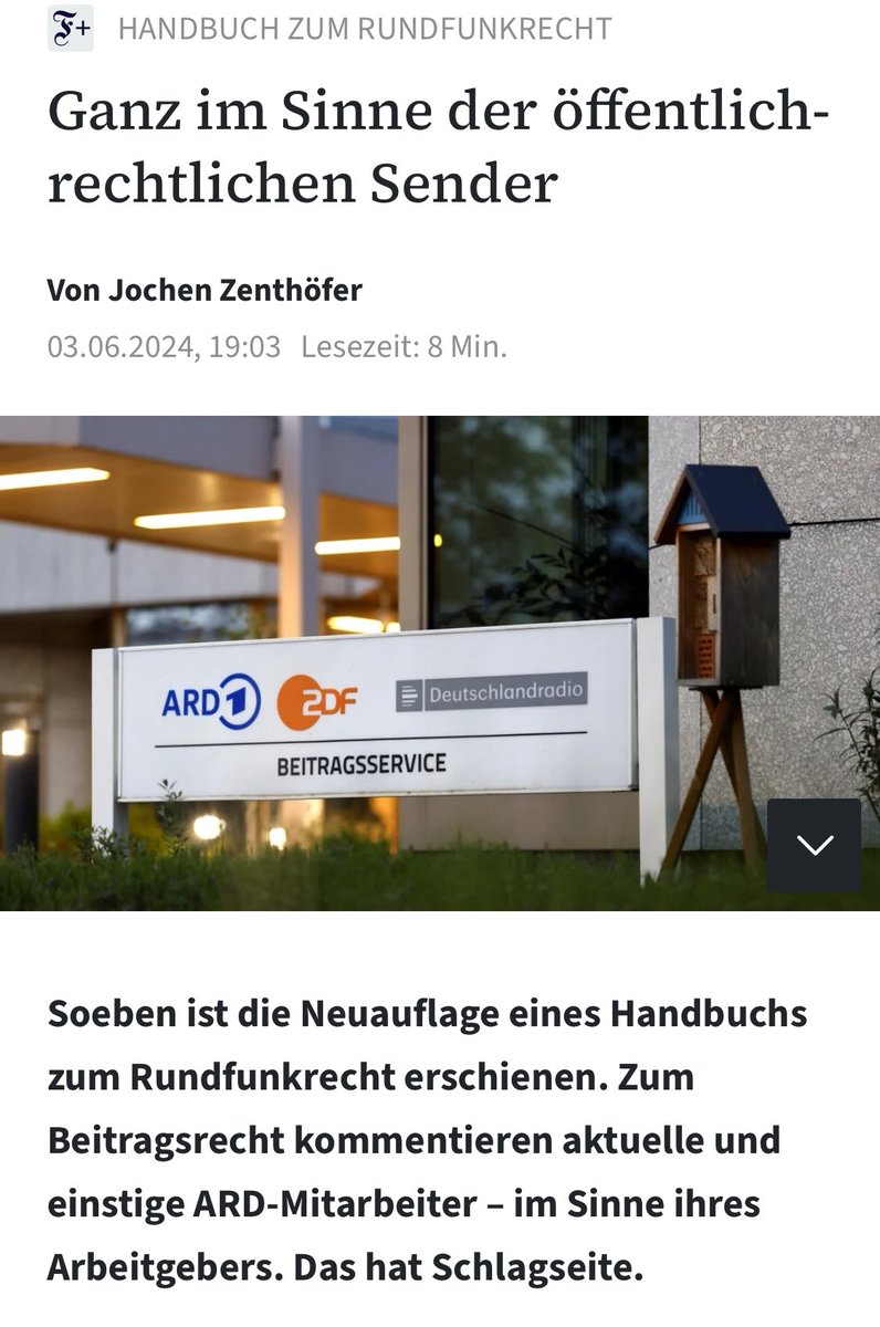 G_UllrichFDP's tweet image. Wer von #Rundfunkgebühren lebt, kann sie nicht neutral kommentieren. Im Handbuch für Rundfunkrecht, das bei vielen Gerichtsurteilen zitiert wird, kommentieren aktuelle und ehemalige ARD-Mitarbeiter mit. Das hat @faznet sehr gut herausgearbeitet. @OERRBlog #Oerr