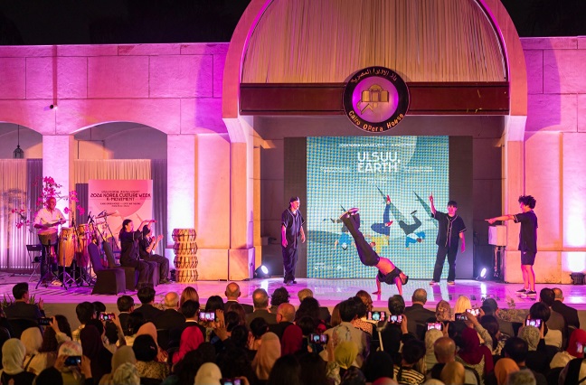 [공관장 활동사항]
ㅁ 김용현 대사, 2024 한국문화주간 K-Movement 개막행사 및 개막 ‘얼쑤, 얼쓰’ 공연 참석

상세보기|공관장 활동사항 | 주 이집트 대한민국 대사관
overseas.mofa.go.kr/eg-ko/brd/m_11…
باللغة العربية
overseas.mofa.go.kr/eg-ar/brd/m_11…