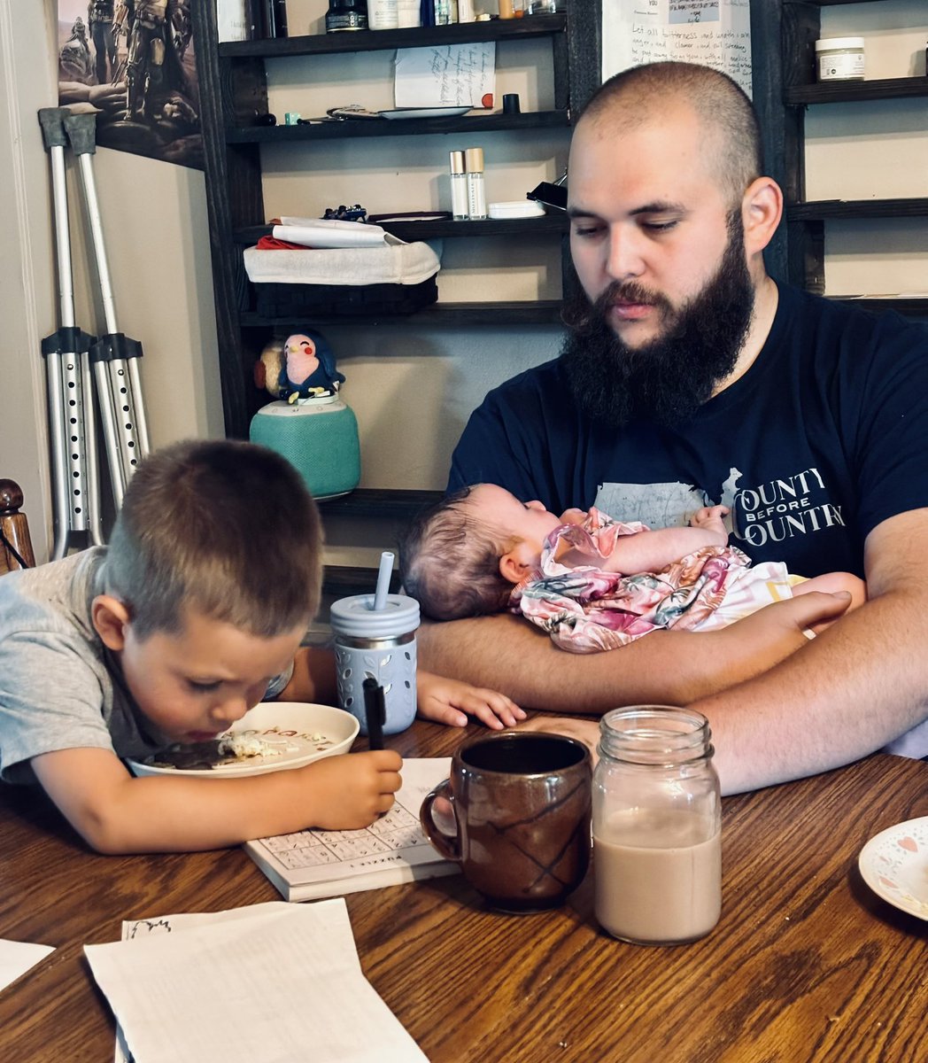 piriespatriarch's tweet photo. It’s good to be a dad
One of the greatest lessons for me is getting a deeper understanding of God’s long suffering (patience).
Our children don’t come into the world knowing it all. It’s our responsibility to mold, shape, and teach with grace and patience.
#30daysofFatherhood https://t.co/Ay6dGhE8rr