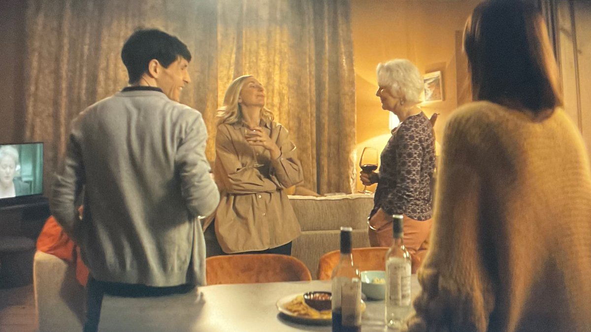 CMagnumfan's tweet image. #ColinMorgan as #JohnathanKennedy in #ThreeFamilies episode 2