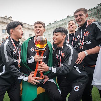 What an electrifying finale at Somerset House! The Gatorade 5v5 teams didn’t disappoint. @Kaka’s post-match talk reminded the runners-up that in football, as in life, you’re never truly defeated. Hats off to the victors, Brazil &amp; Canada! Your triumph provides inspiration to teens