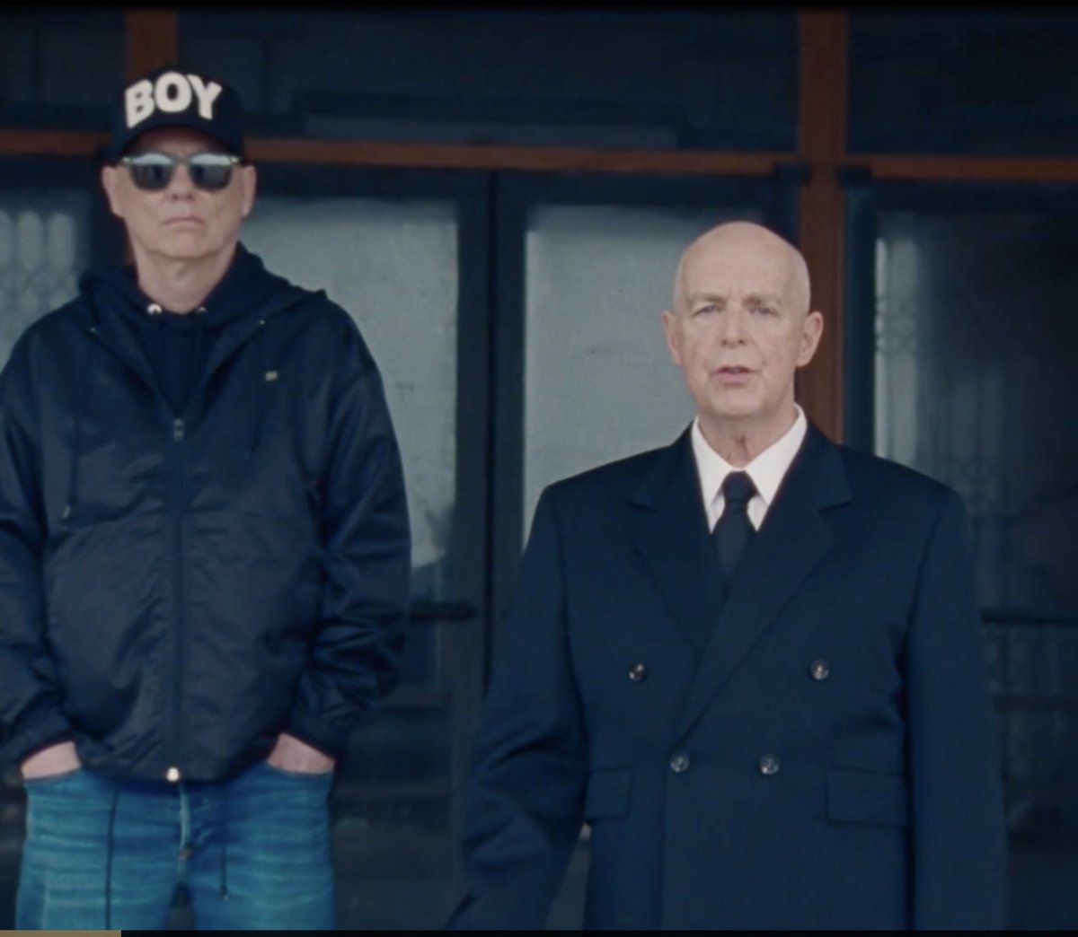 pollypsb_'s tweet photo. The music videos for this era are incredible! Neil and Chris are looking so good 🤌 https://t.co/n6aJODJNJ1