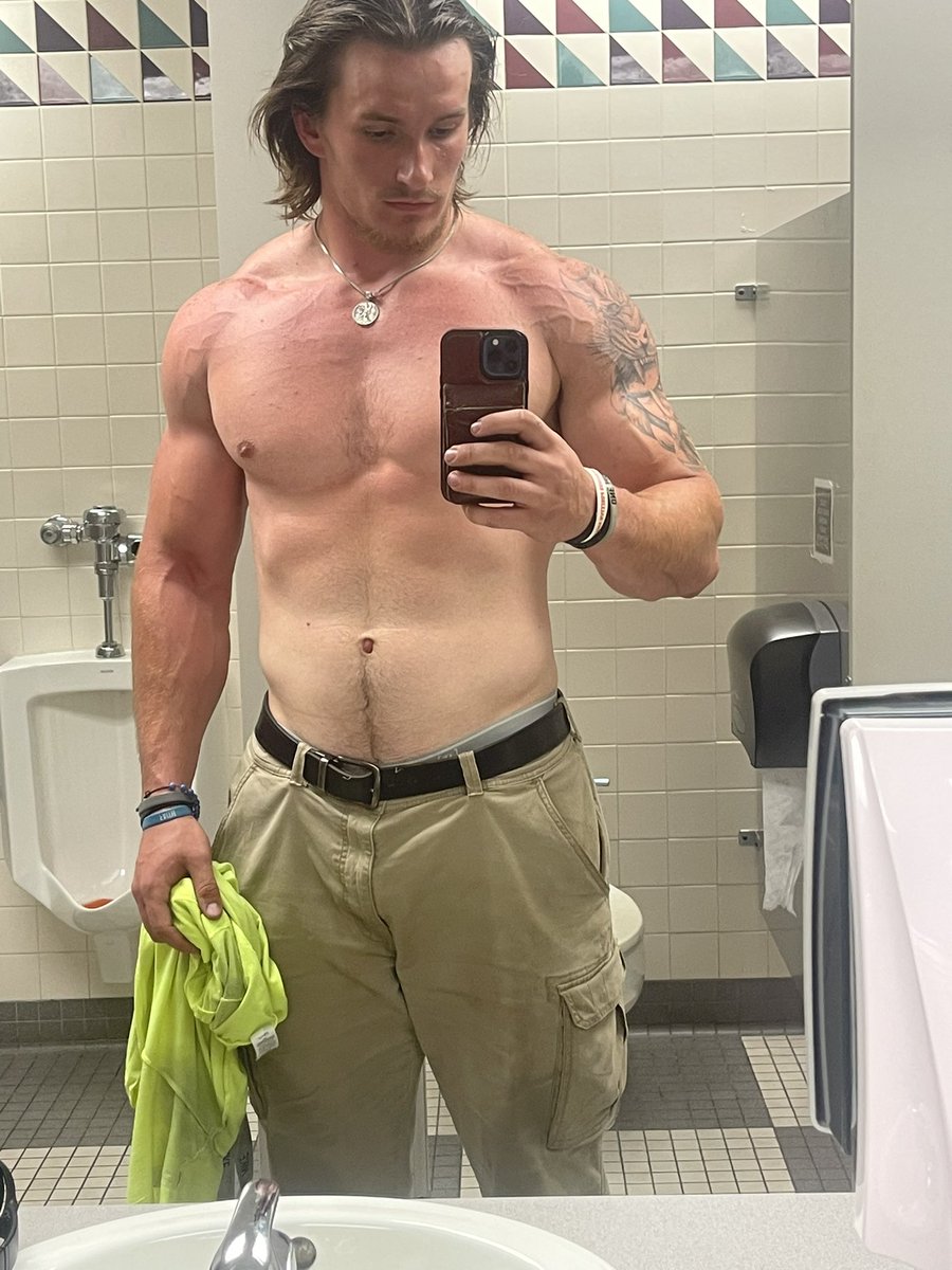 Logan Hay tweet media