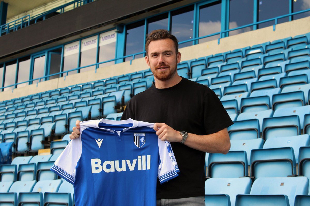 Delighted to have joined <a href="/TheGillsFC/">Gillingham FC</a>. Can’t wait to get started 👊 see you all at Priestfield soon…