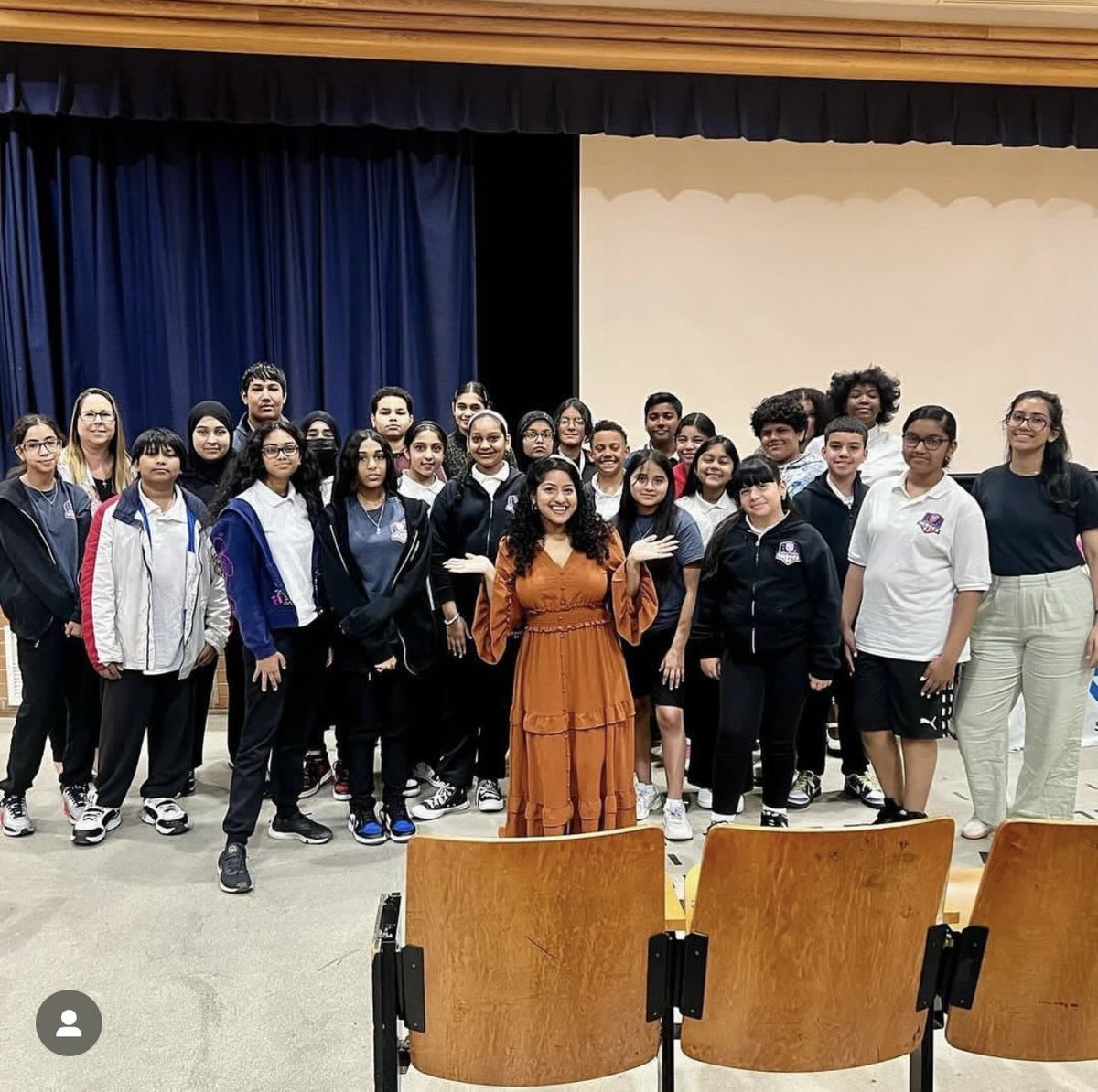 We are so proud of our 6th Grade SGO for organizing a collection of hygiene items and creating kits to be distributed at the South Queens Women’s March’s upcoming pop up pantry this Saturday!  It’s amazing to see our Ss giving back to their community!!! <a href="/D27NYC/">Community School District 27</a>  <a href="/Principal_Trin/">Pamela Trincado</a>