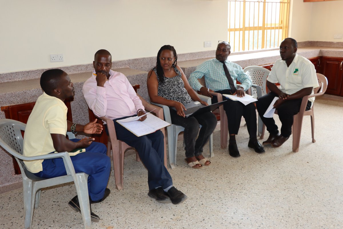 TUNADO_Bees's tweet photo. We are on ground rolling out the #GROW project (Generating Growth Opportunities and Productivity for Women Enterprises) that we shall be implementing for the next 6 months in partnership with @PSF_Uganda 
and  funded by @WorldBank. 

We shall be working with 200 women honey https://t.co/uiWA2cRD1s
