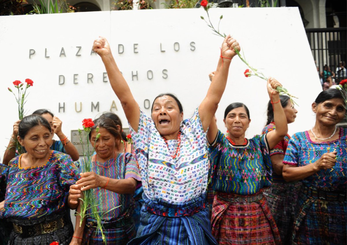 📣 The 'Global Initiative Against Impunity' launches TODAY!

🌐 ⚖️ 1⃣1⃣ international NGOs have united with one goal: #MakingJusticeWork by addressing an increasing climate of impunity for core international crimes.

#Together4Justice

Read more here:⬇️
pgaction.org/news/making-ju…