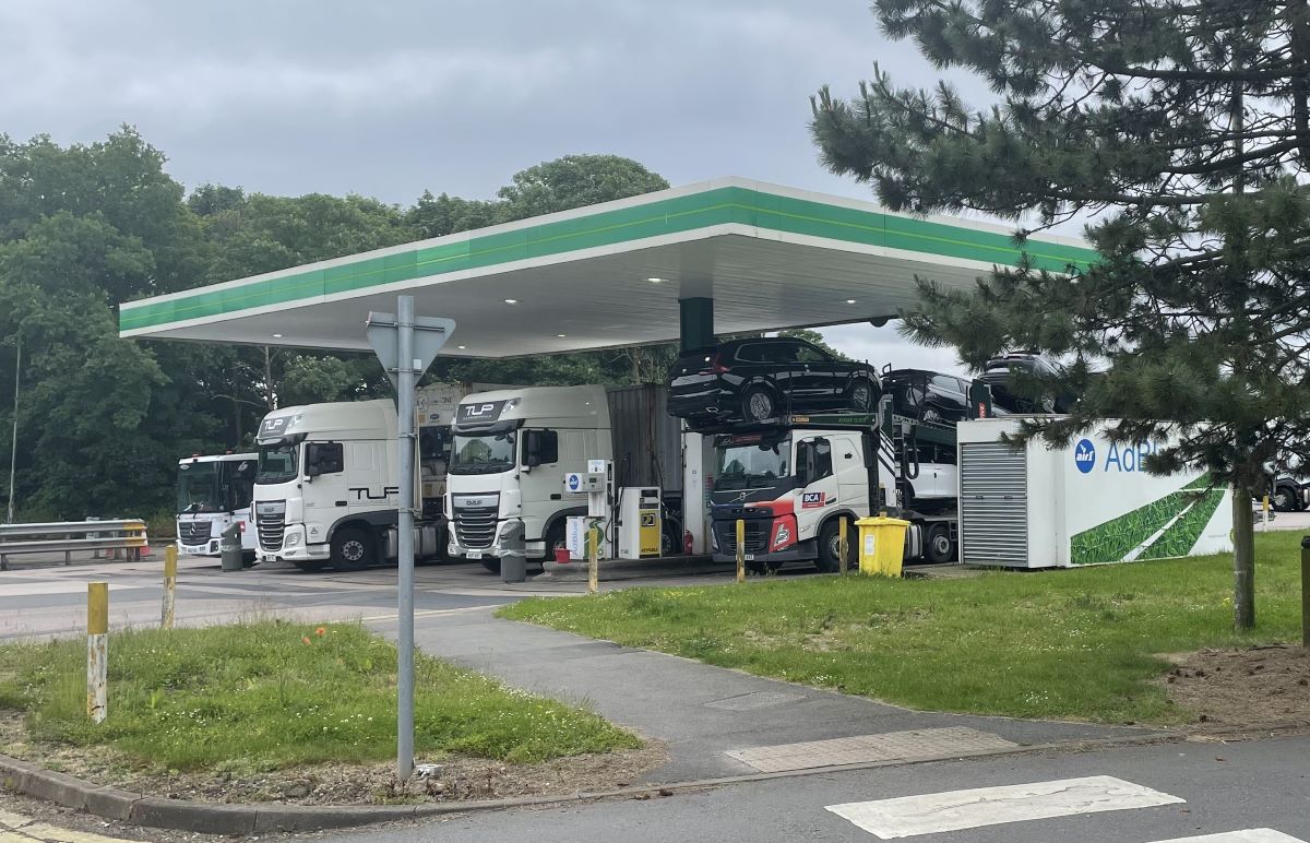 Great news, Keyfuels customers! Next time you stop at Moto Hilton Park Northbound (M6 J10A - J11), you’ll be able to take advantage of new high-speed HGV fuel pumps, thanks to a recent upgrade by <a href="/Motoway/">Moto Hospitality</a>! Keep your eyes peeled for more Keyfuels pumps arriving soon at Lancaster👀
