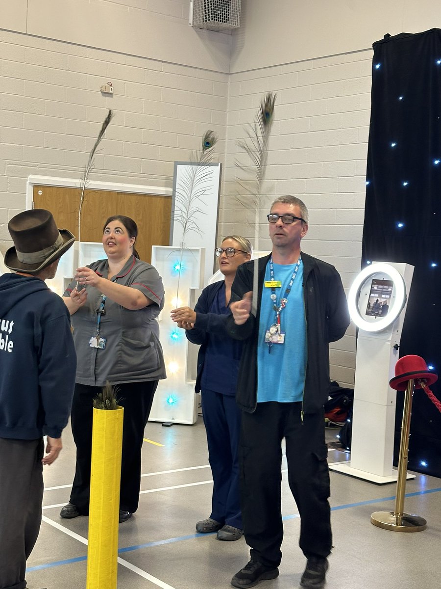 JoanneSmith1313's tweet photo. @wearelscft All the Festival fun as started at The Harbour… so good to see happy faces!! Health and Wellbeing in action ❤️ https://t.co/8nRbVdOSs2