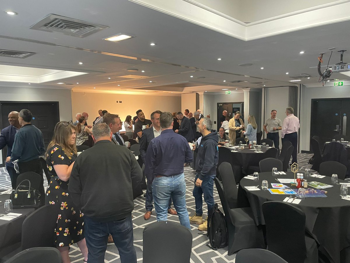 kgenltd's tweet photo. Brilliant turnout for @KcfgGroup 's Breakfast Meeting this morning!
Congratulations to @businessgrowth2  for delivering an excellent presentation on #innovation, #customerfocus and #leadership...all this in 3mins! https://t.co/L04vvFrLhU