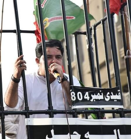 na2361039's tweet photo. سب کا جگری سب کا یار 
امید پاکستان 
نَصْرٌ مِّن اللَّهِ وَفَتْحٌ قَرِيبٌ 🫶❤️
@ImranKhanPTI 
@MNAFaheemPTI https://t.co/Sl8eoPsaDb