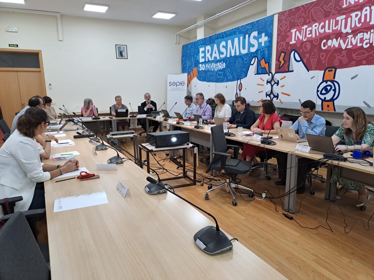sepiegob's tweet photo. Visita a la Agencia Nacional SEPIE de Erasmus+ IT Landscape. https://t.co/G6qDiiW6rH